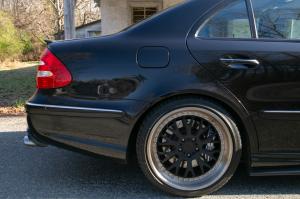 Mercedes-Benz E55 AMG by Wavetrac on ADV.1 Wheels 2006 года  (NA)